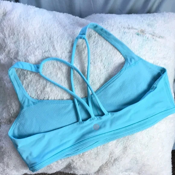lululemon athletica Blue Sports Bra - Picture 2 of 3